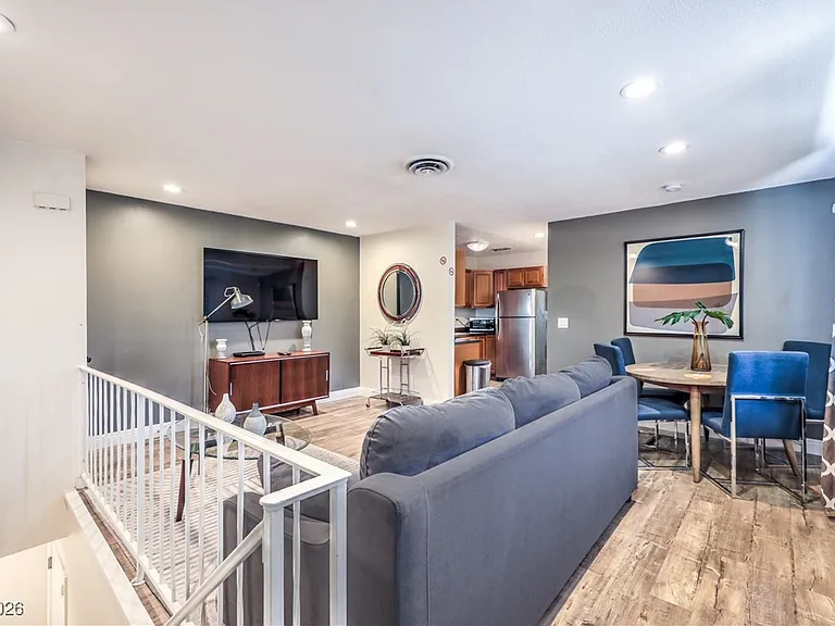 1553 Dorothy Ave #4 — Photo 3