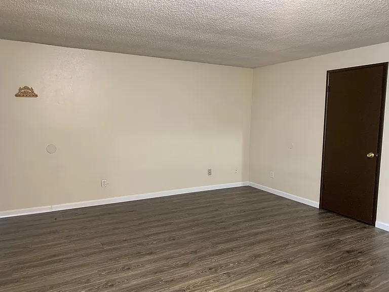 3909 Ocean Beach Hwy — Photo 2
