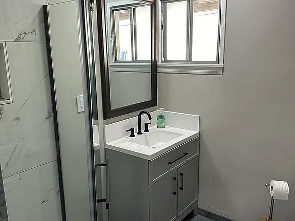5th image of 1248 W 24th St #1D
