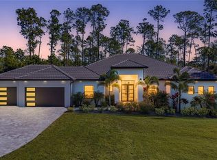 662 9th St SW, Naples, FL 34117