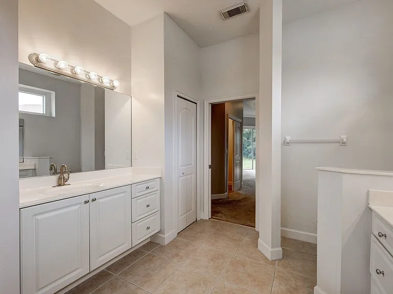 833 SW Vineland Ct — Photo 18
