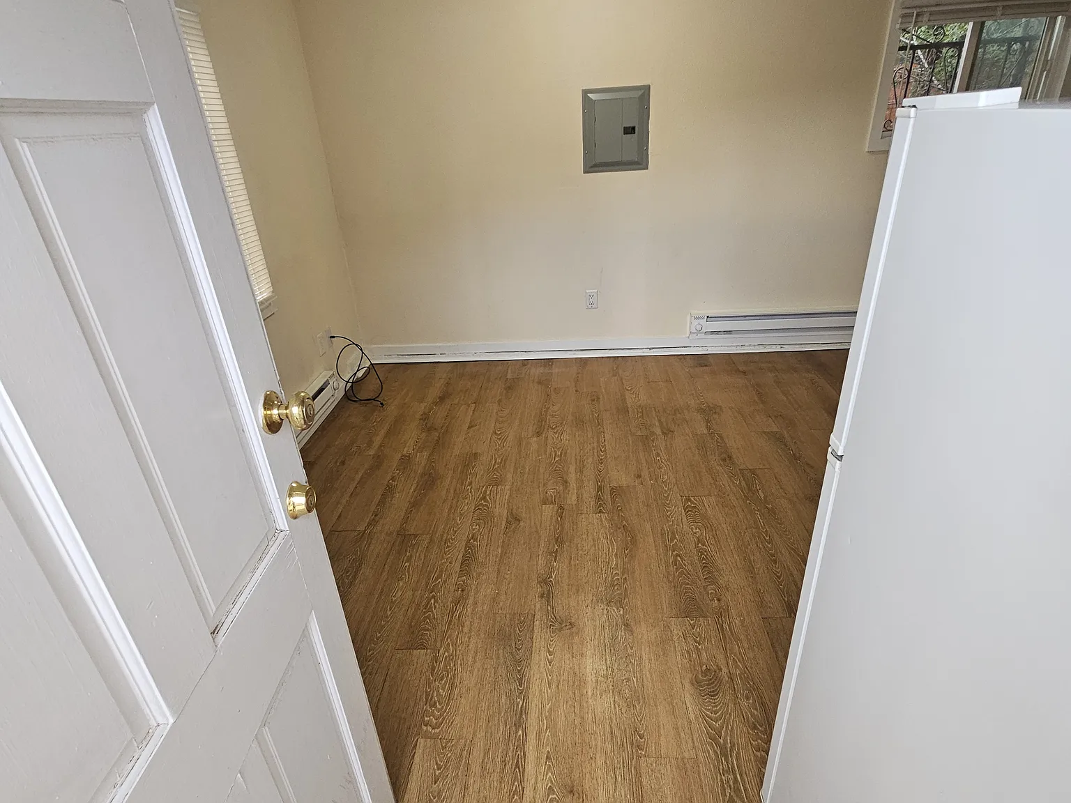 516 Columbia Dr SE — Photo 4