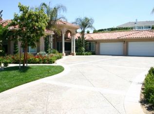 7204 Miracle Mile, Riverside, CA 92506