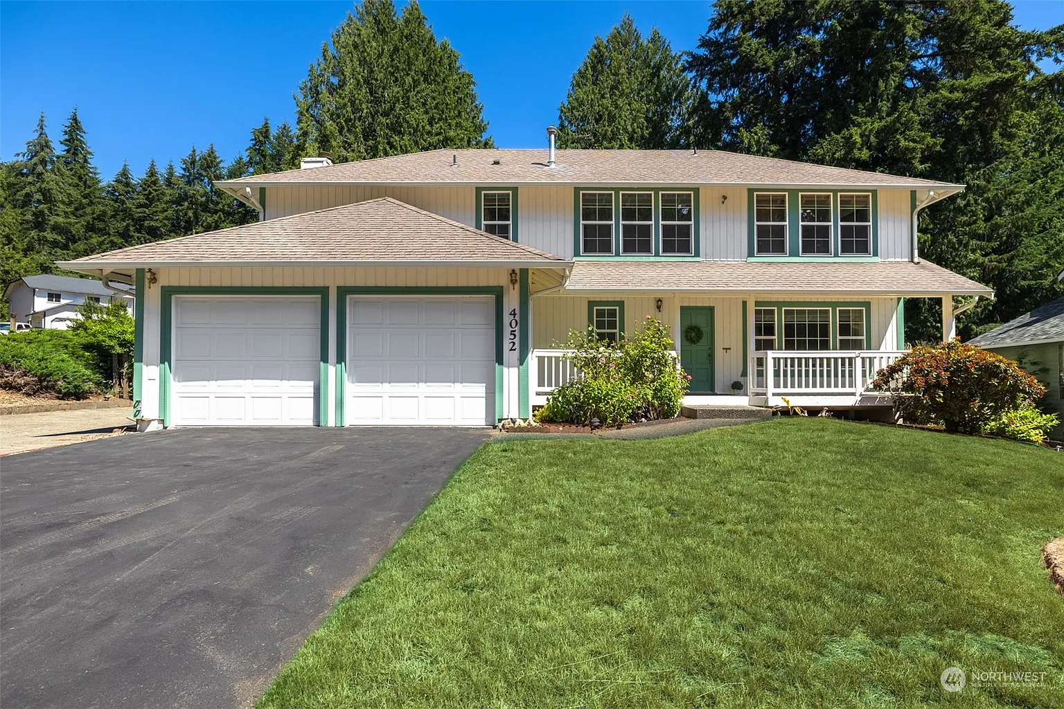 4052 NW Newport Court photo 1