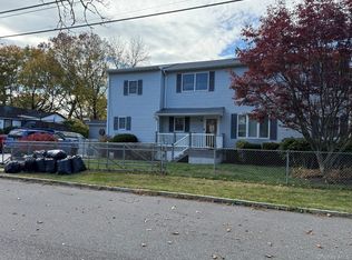 196 Neighborhood Rd, Mastic Beach, NY 11951