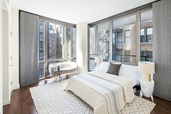 Sold by Compass | media 7