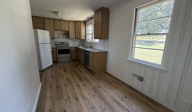 2009 John Lynch Pl #A — Photo 2