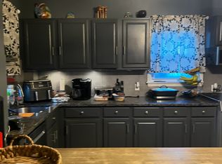 261 Kilburn St #1, Fall River, MA 02724