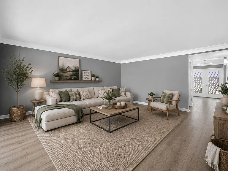 2109 Lander Ln #79 — Photo 4
