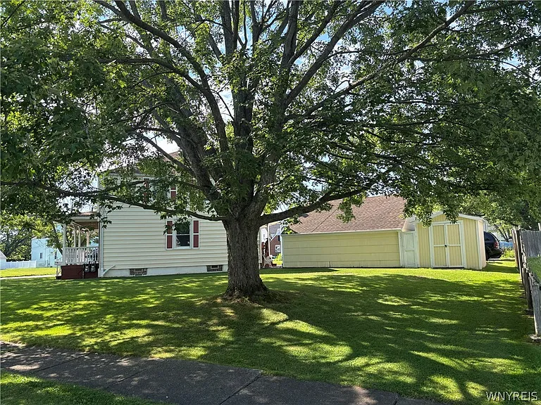 54 Carl Rd — Photo 12
