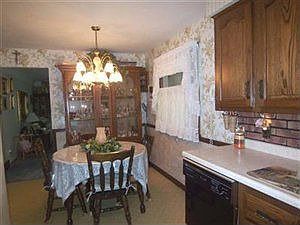 3rd image of 3843 Loma Vista Dr