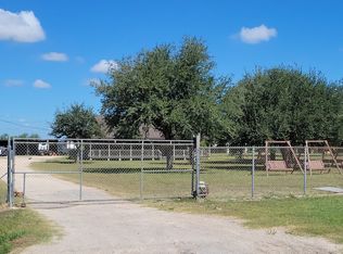 21209 N Val Verde Rd, Edinburg, TX 78542