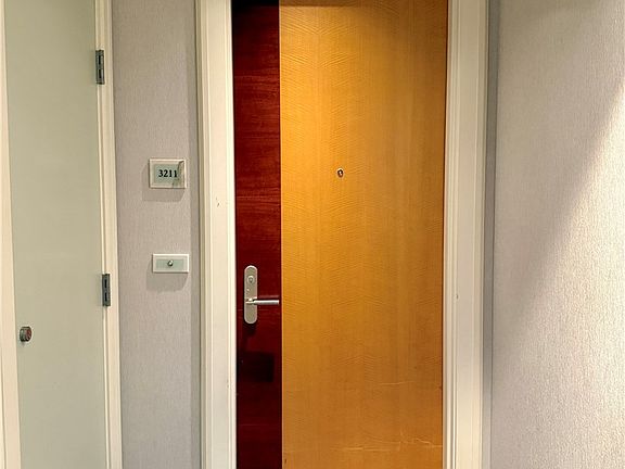 3rd image of 2700 Las Vegas Blvd S Unit 3211