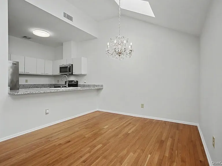 333 N State Rd #61 — Photo 6