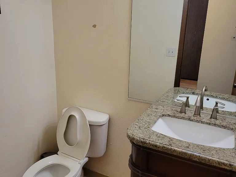3229 Eastgate Pl — Photo 3