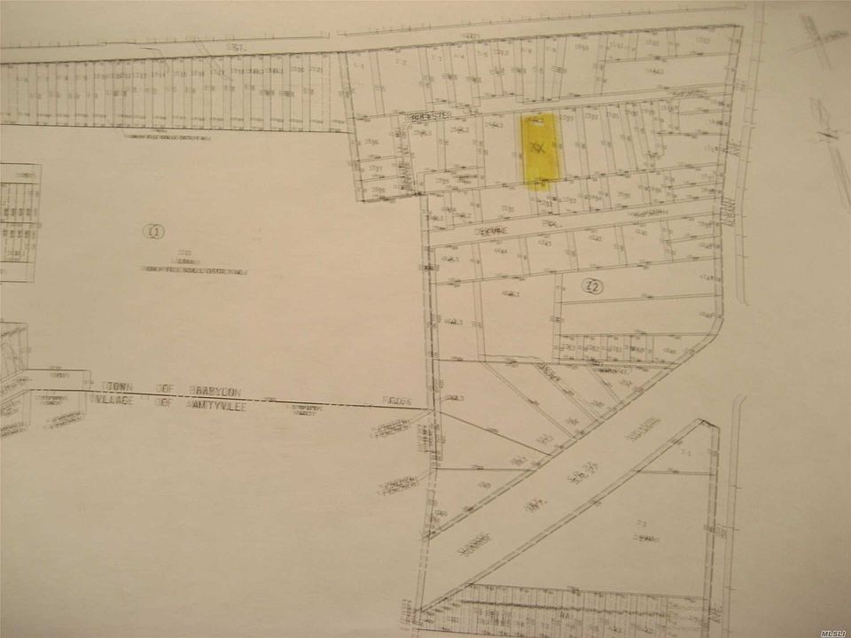 2nd image of 49 Brewster Ln