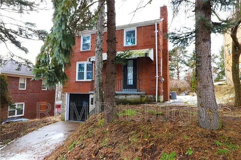519 Decatur Ave photo 1