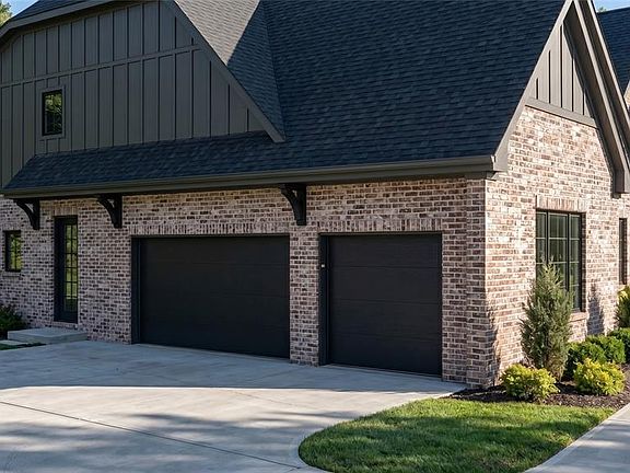 4th image of 1 Scottsdale Manor Hl