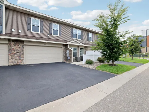 1212 Lower 143rd St E, Rosemount, MN 55068