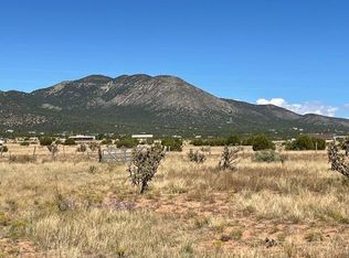 254 Entranosa Rd, Edgewood, NM 87015