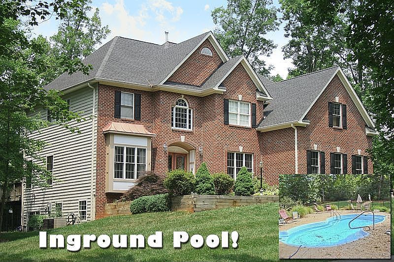 1st image of 18 Magnolia Dr