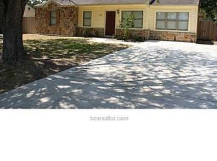 4328 Culpepper Dr, Bryan, TX 77801