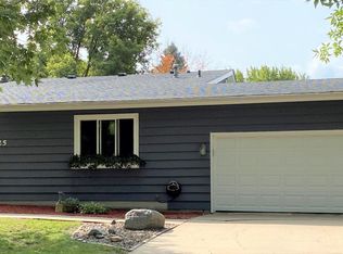 1725 Jackson Ct, Northfield, MN 55057
