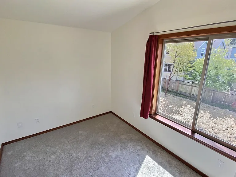 3rd floor - Bedroom.