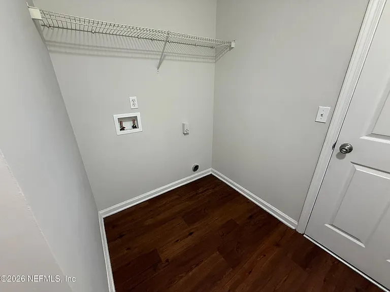 5550 Oak Crossing Dr — Photo 32