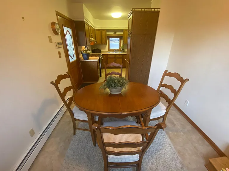 1117 1/2 W Rocky Beach Ln #A — Photo 5