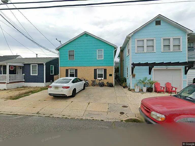 56 Fremont Ave #3 — Photo 1
