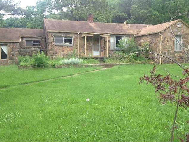 1st image of 605 McKnight Ave