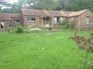 605 McKnight Ave, West Fork, AR 72774