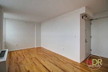 Rented by Next Door Realty NYC