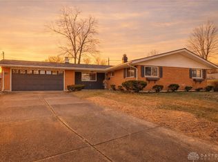 958 Torrence Dr, Springfield, OH 45503