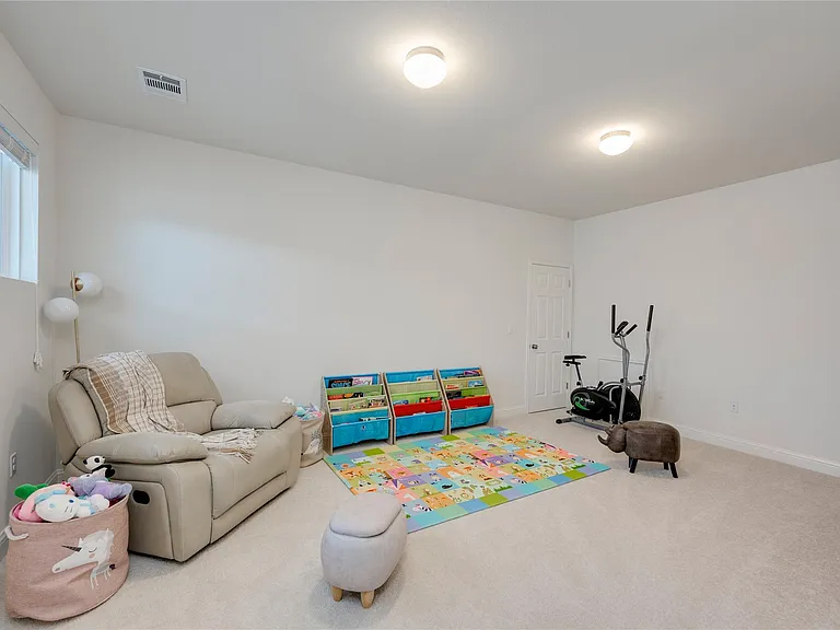 7107 Calpe Dr — Photo 13