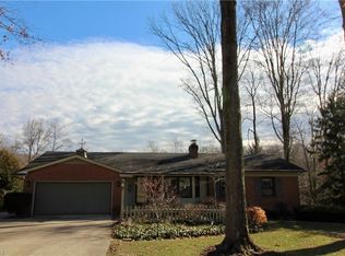 4467 Williamsburg Dr, Canfield, OH 44406