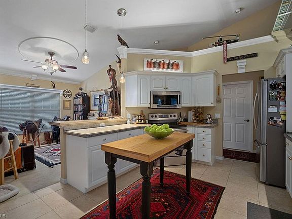 3rd image of 20151 Seagrove St Unit 206
