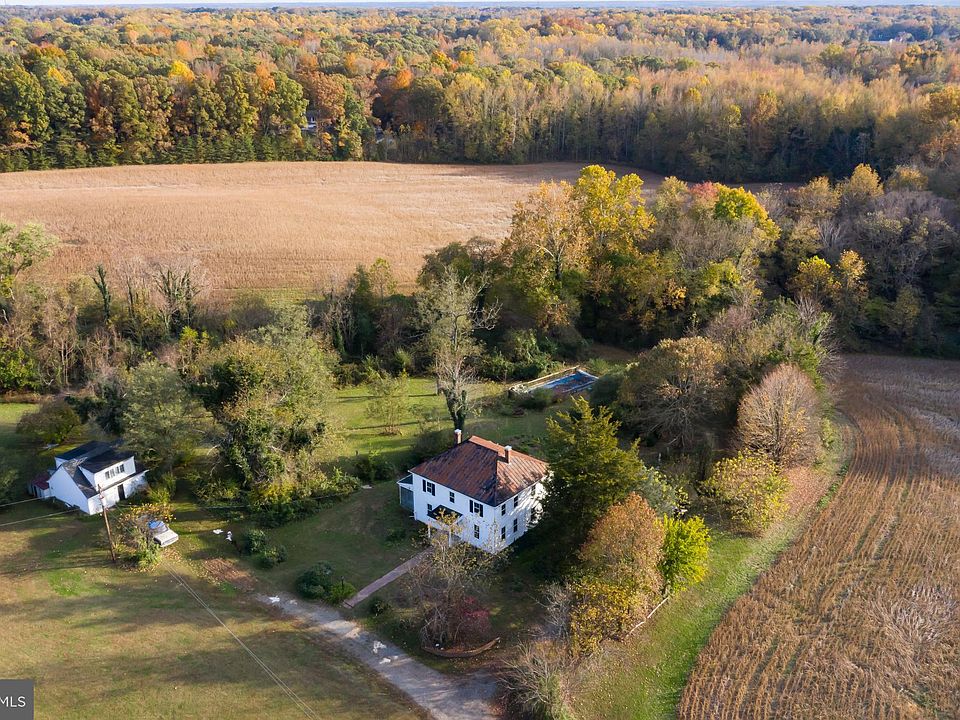 1st image of 54 Locust Grove Farm Ln