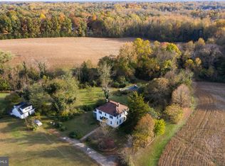 54 Locust Grove Farm Ln, Fredericksburg, VA 22405
