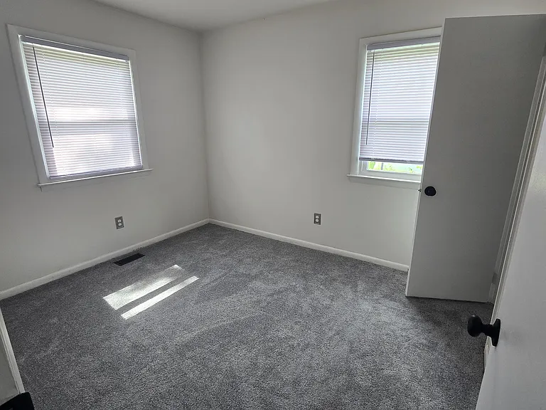 3445 Francis St — Photo 7