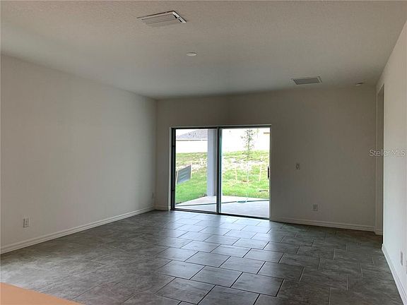 5th image of 9728 Kinmore Dr