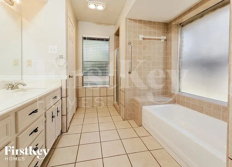 8334 Burwood Park Dr — Photo 14