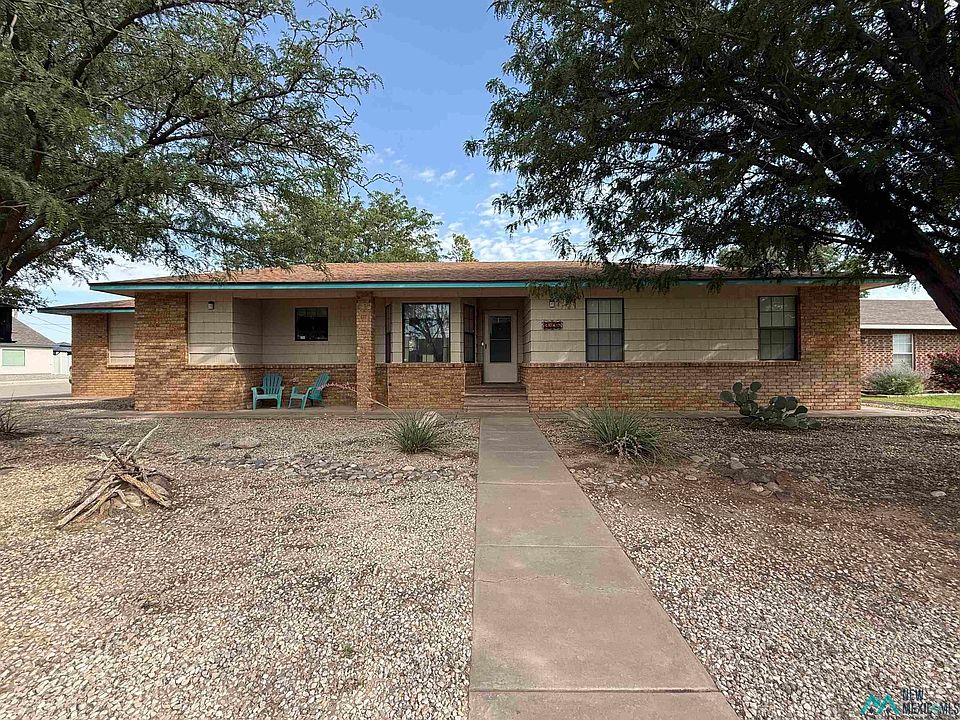1st image of 2308 W Briscoe Ave
