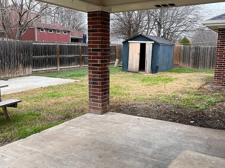 4205 Bluestem Ln — Photo 18