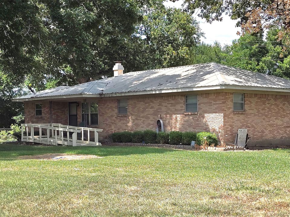 1st image of 2655 Highway 69 N