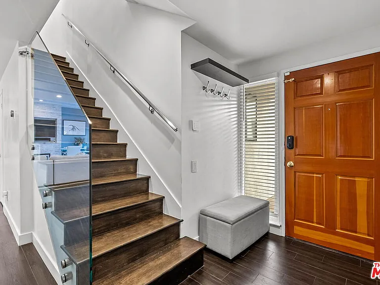 2909 Arizona Ave #15 — Photo 6