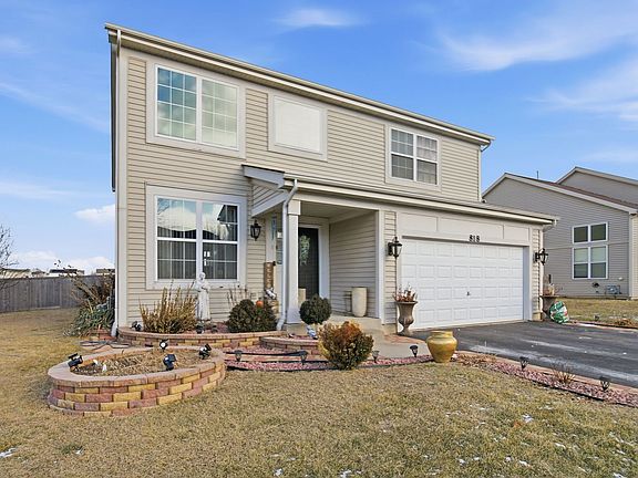 2nd image of 818 Vertin Blvd
