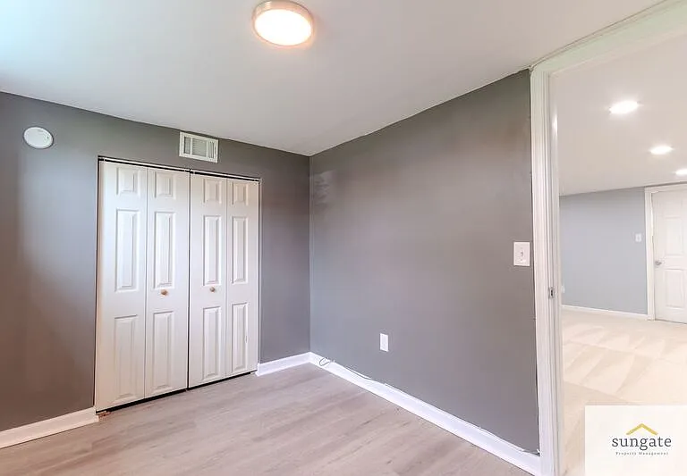 945 Stormont Cir — Photo 23