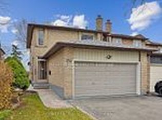 214 Borrows St, Vaughan, ON L4J2W8